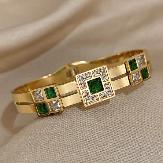 Niche Designer Fashion Jewelry For Women