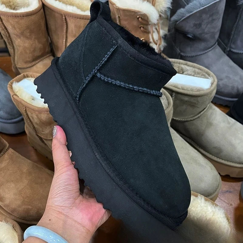 2025 Winter Warm Boots - Women's Snow Boots, Men's Short Boots, Sheepskin and Wool Cut, Low Warm Leather Shoes Veloria